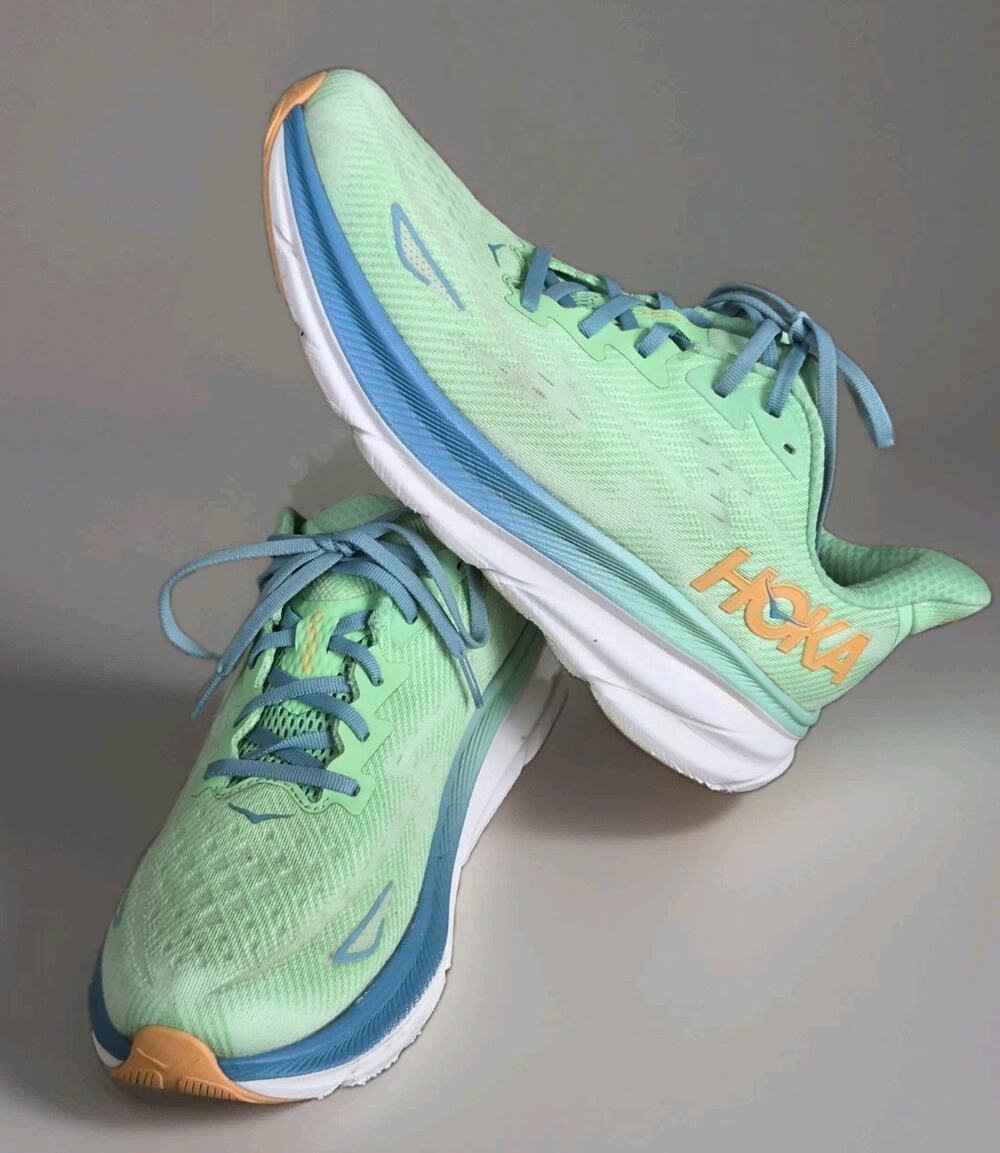 B6 Hoka One One Clifton 9 Men's US 10.5 Green Road Running Athletic Sneakers